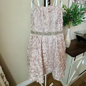 Elegant Pink Floral Dress